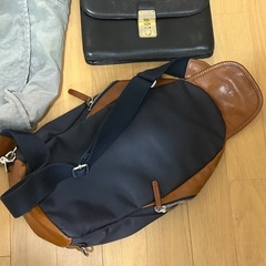 【決定しました、受付終了】
バッグ7点色々の画像