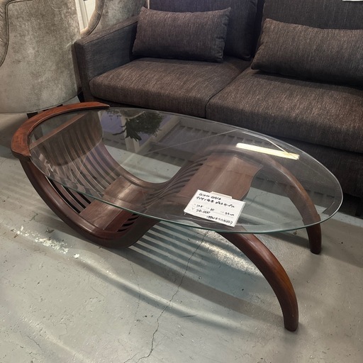 アジアン家具　ガラステーブル