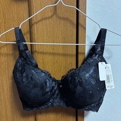 新品タグ付きaimerfeelブラジャーまとめ売りの画像