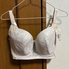新品タグ付きaimerfeelブラジャーまとめ売りの画像