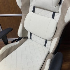 ゲーミングチェア　オフィスチェア　リモートワークの画像