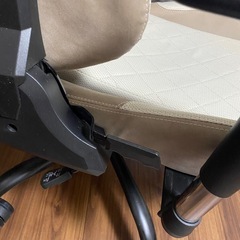 ゲーミングチェア　オフィスチェア　リモートワークの画像