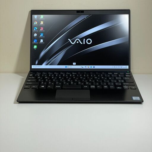 ☆良好品☆ソニーVAIO VJPJ11C11N 第8世代core i5 SSD256GB