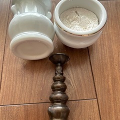 仏具4点セット　香炉、花立て、蝋燭立て　沖台美品の画像