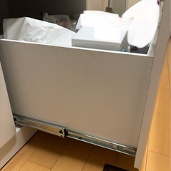 食器棚の画像
