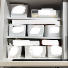 食器棚の画像
