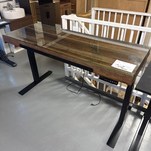 電動　昇降デスク