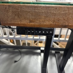 電動　昇降デスクの画像