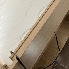 ニトリシングルベッド、マットレス、珪藻土マット付きの画像