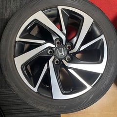 ホンダ ヴェゼル純正ホイール18インチ
の画像