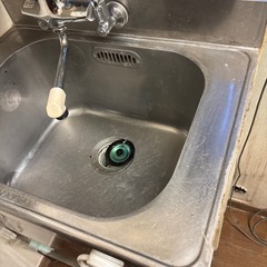 業務用シンク　流し台の画像