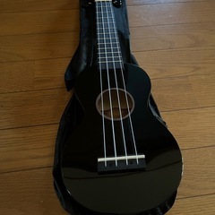 美品　ウクレレ　ウクレレ本体　MAHALO ギター　楽器　弦楽器　音楽の画像