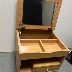 化粧台　ドレッサーの画像