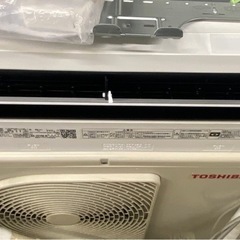 & ルームエアコン　TOSHIBA 東芝　RAS-J221PBK 冷房/暖房兼用　主に6畳用　2.2kw 100V リモコンあり　2022年製　動作品の画像