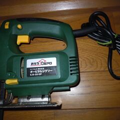 電動ジグソー　超美品の画像