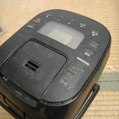 炊飯器の画像