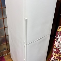 2019年製 シャープ280L冷蔵庫 + ニトリ食器棚セット  🧊🍽️【たっぷり収納＆おしゃれデザイン】の画像