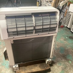 Toshiba 10畳 2018の画像