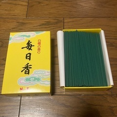 毎日香　2箱　　ローソク１箱の画像