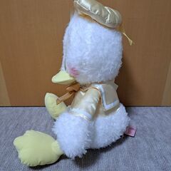 ドナルドダック　ホワイトゴールドぬいぐるみの画像