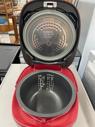 【トレファク ラパーク岸和田店】真空IH炊飯ジャー TOSHIBA 5.5合 2019年製