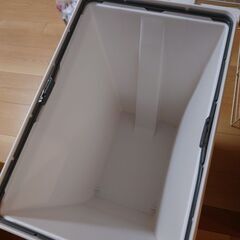 ゴミ箱　ASVEL　EVAN 密閉ペダルペール 45L ホワイト 6302の画像