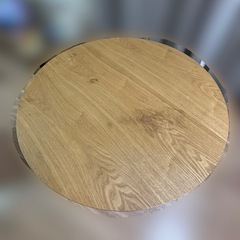 ダイニングテーブルの画像