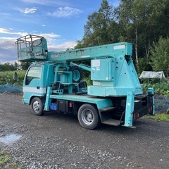 高所作業車❗️不具合無し❗️エアコンOK❗️書類有り❗️の画像