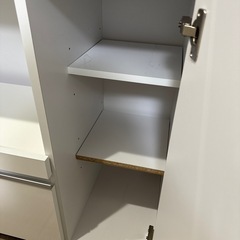 【期間限定値下げ】大川家具 食器棚 ホワイトの画像