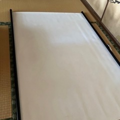 プロジェクター（スクリーン付 ₴) BENQ MW516 の画像