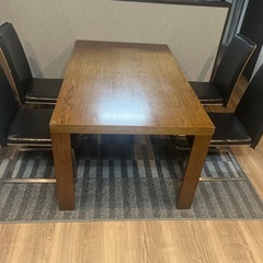 ダイニング
テーブル椅子セットの画像