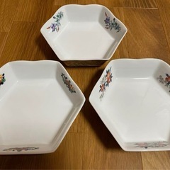 【送料込み】絵変わり三彩 六角盛鉢揃 3客セット／陶磁器 17cm レトロ未使用品の画像