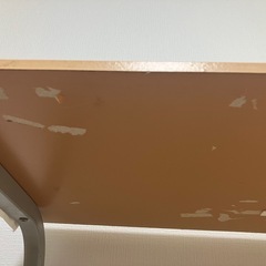 パソコンデスクの画像