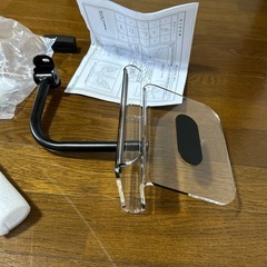 タブレットホルダー　iPadスタンド　アームの画像