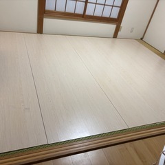 ウッドカーペットの画像
