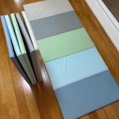 引取限定 IKEA イケア プレイマット PLUFSIG ペルフスィッグの画像