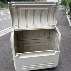 ■中古品 Richell リッチェル ゴミ箱 幅1050ｘ奥650ｘ高1050ｍｍ キャスター付き■の画像