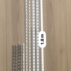 【ロイヤル】ガチャ柱 　棚柱 と1×4柱
の画像