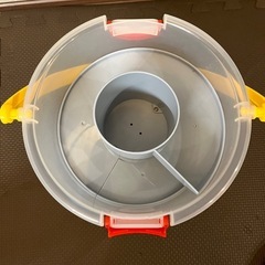 トミカ　でるでるバケツ　ミニカー収納の画像