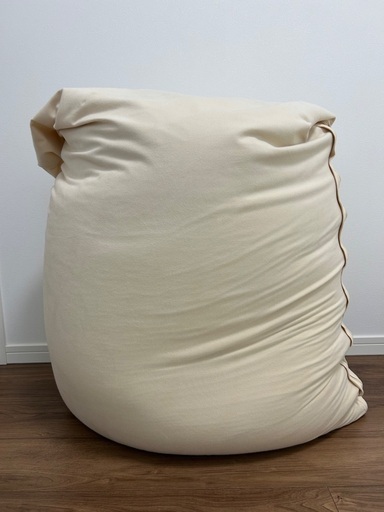 yogibo ビーズクッション クリーム色