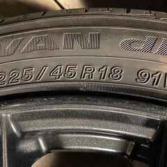 225/45R18 東北6県無料配送対応‼️爆安‼️①超超超バリ溝❗国産 ヨコハマ製 ❗ アルミ付き 国産 タイヤ !!　サマー　タイヤの画像