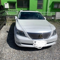 レクサスLS460の画像