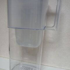 ２ヶ月使用。ポット型のみ。　縦27.5 フタ白色中央11いちばん下巾8　　　　　の画像