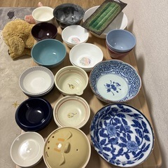 食器　大小混合　27枚
の画像