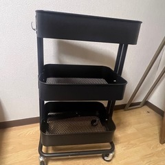IKEA ロースコグ ワゴン（ブラック・3段）の画像