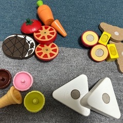 【木製玩具】まとめ売り！の画像
