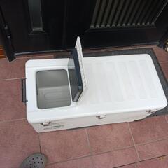 ★★クーラーボックス４８Ｌ・シンワホリデーランド★★の画像