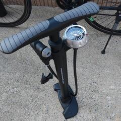 自転車　空気入れ付きの画像