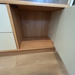 食器棚ですの画像