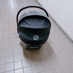 Cybex エイトンAton ルンバレッド ベビーシート
の画像
